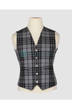 Kilt Outfit With Tartan Waistcoat And Accessories