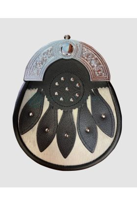 Studded Leaf Cattle Leather Sporran